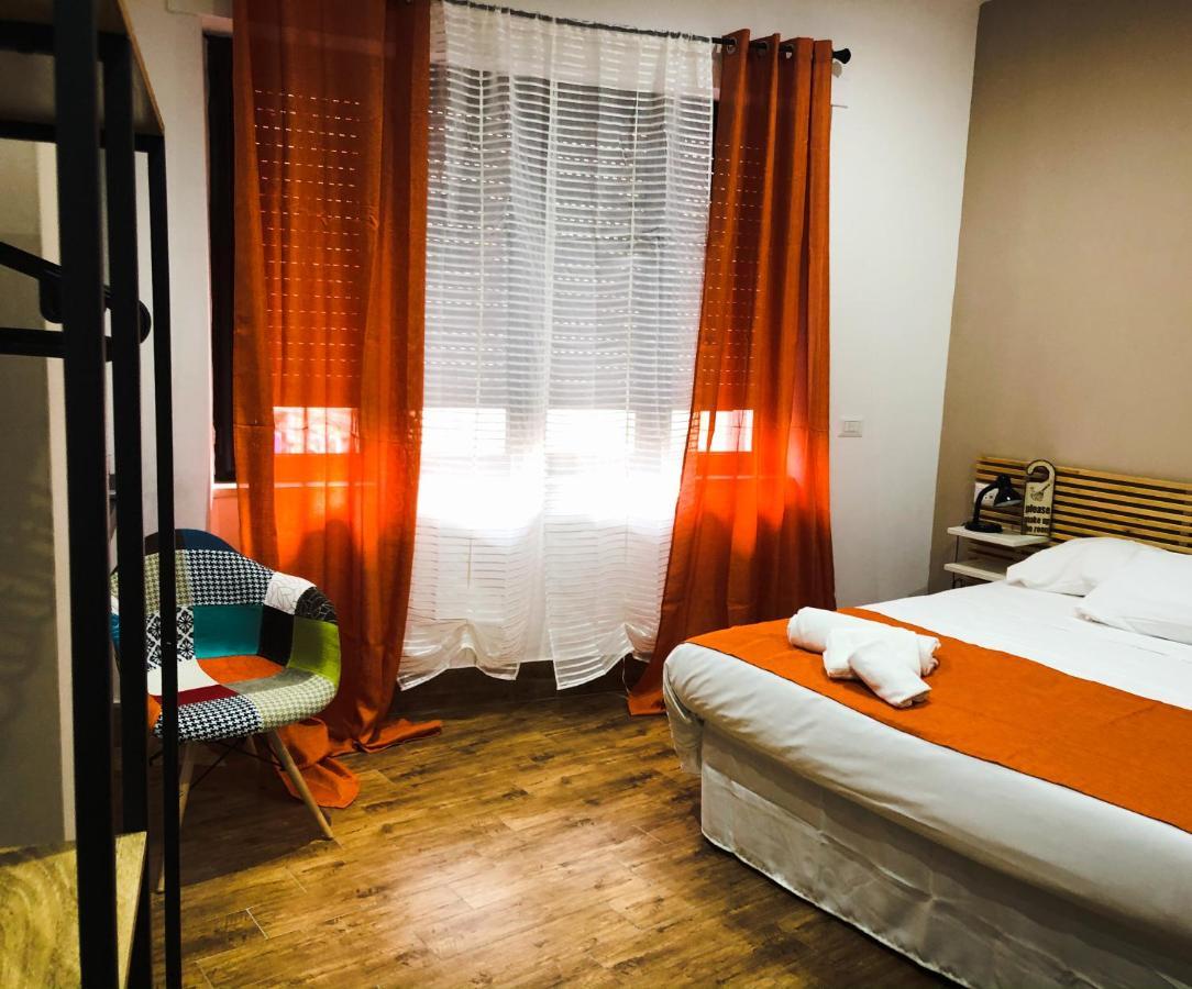 Bed and breakfast Central Station Deluxe Nápoles